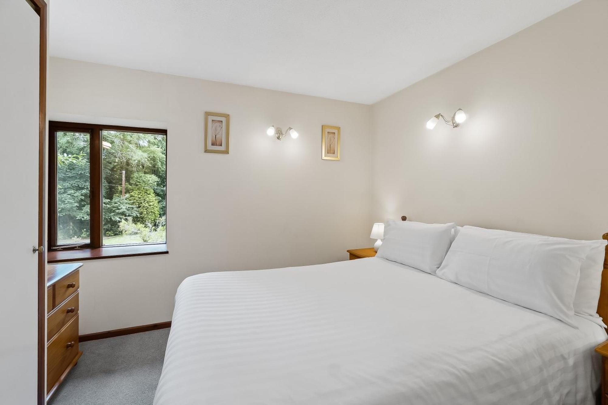 Crylla Valley Cottages - Access To Pool, Gym, Spa And More Saltash Bilik gambar